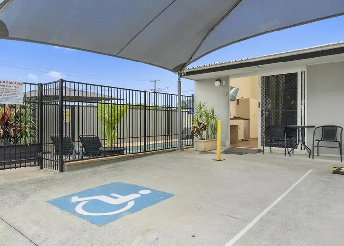 Caboolture Central Motor Inn, Sure Stay Collection By BW