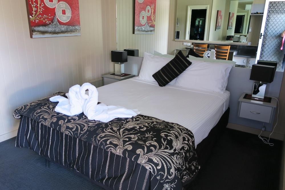 Motor Inn, Sure Collection By Bw Motel Caboolture