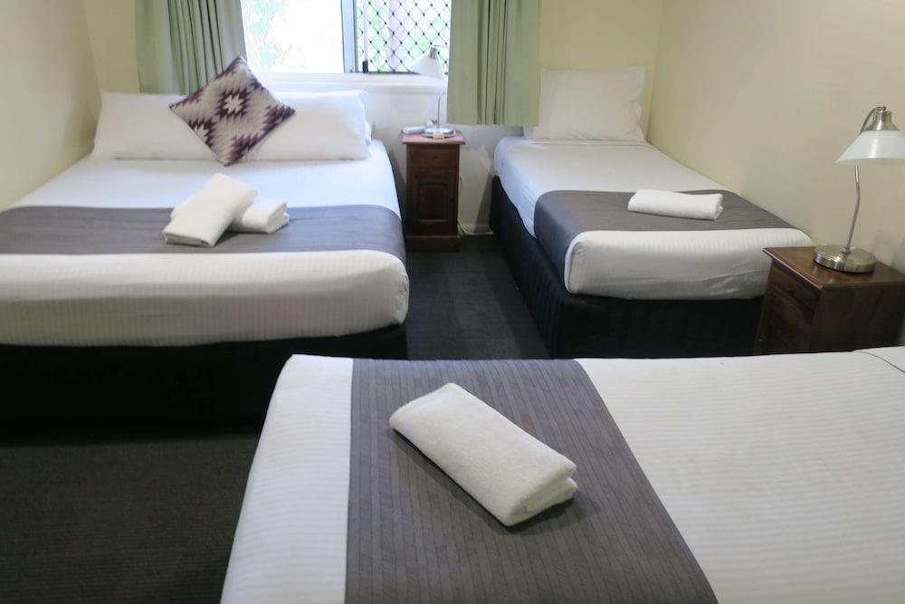 Motor Inn, Sure Collection By Bw Motel Caboolture