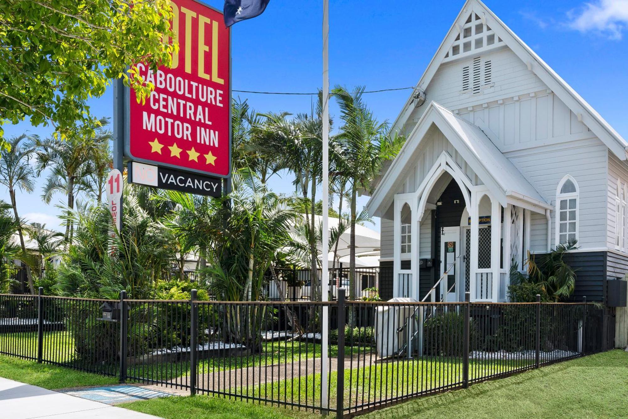 Motel Motor Inn, Sure Collection By Bw Caboolture