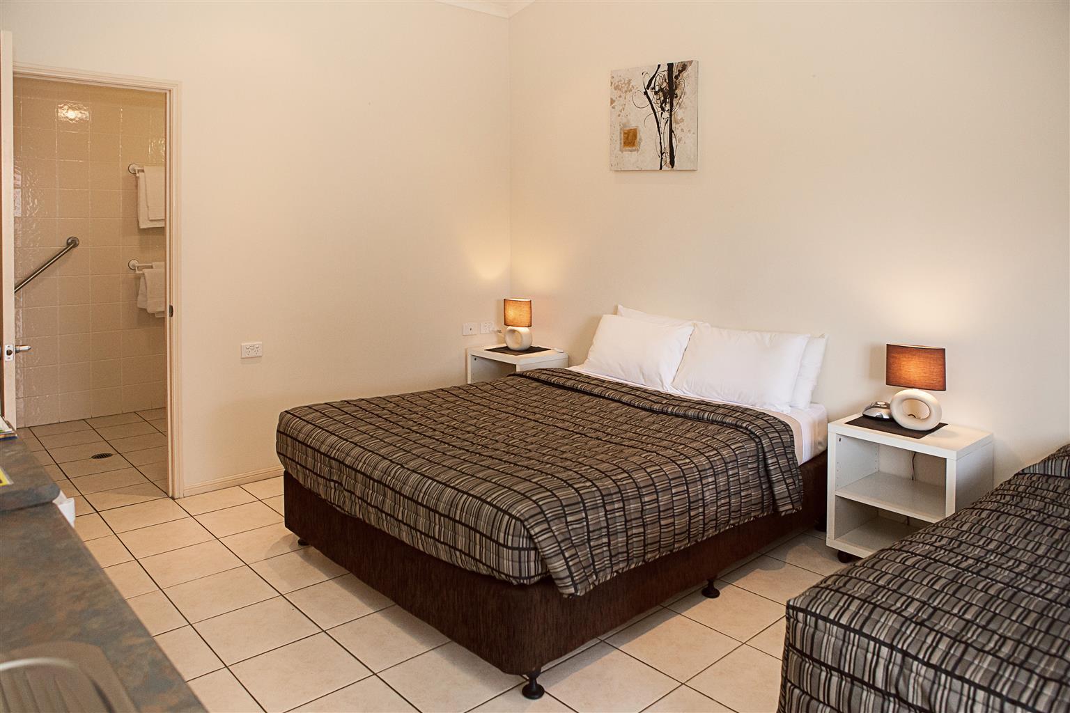 Motel Motor Inn, Sure Collection By Bw
